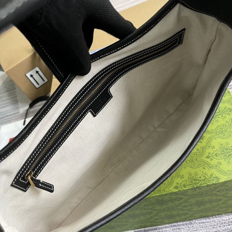 Gucci Hobo Bags